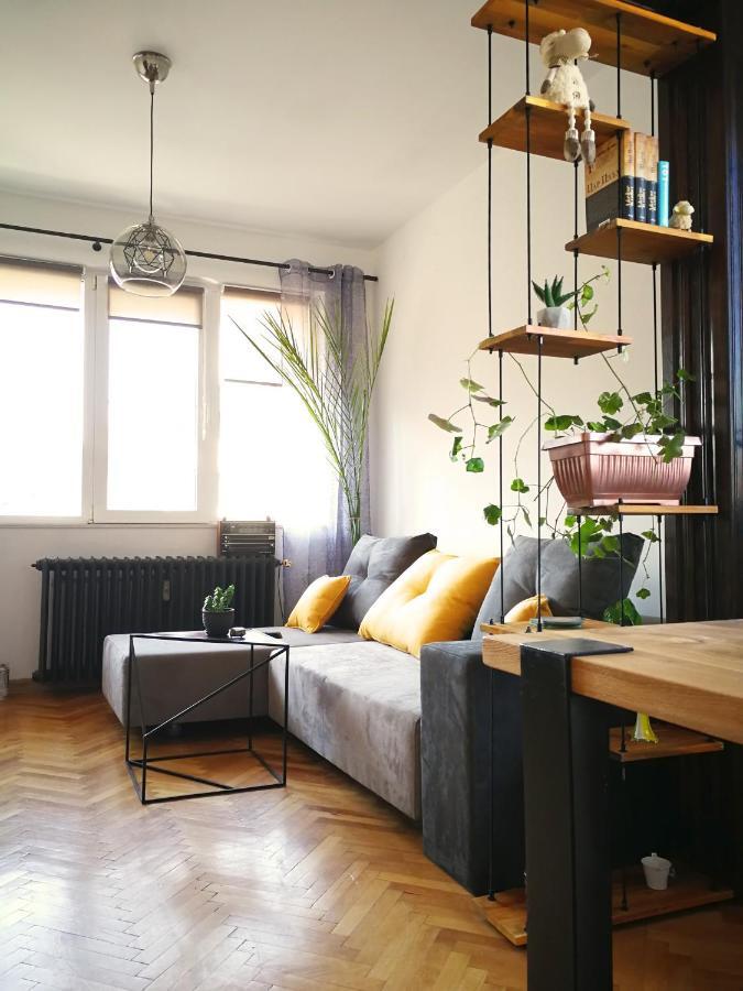 Sunny Downtown Apartment For 4 Sófia Exterior foto